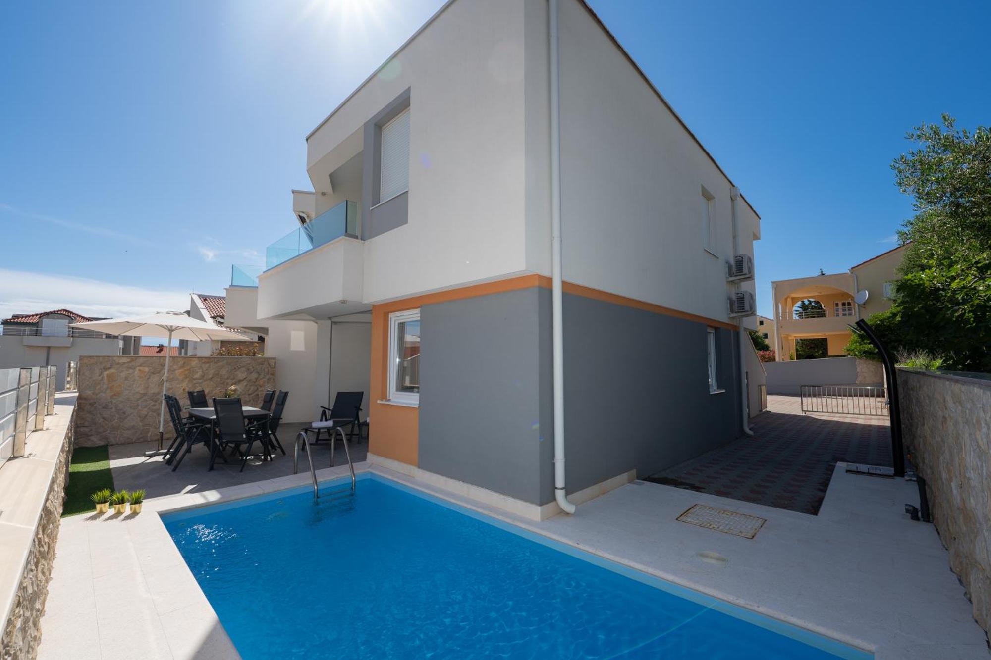 Apartment Funtastic With Private Pool Novalja Exterior foto